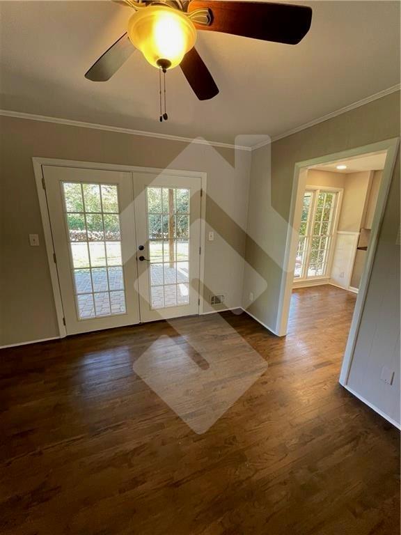 Building Photo - 9935 La View Cir