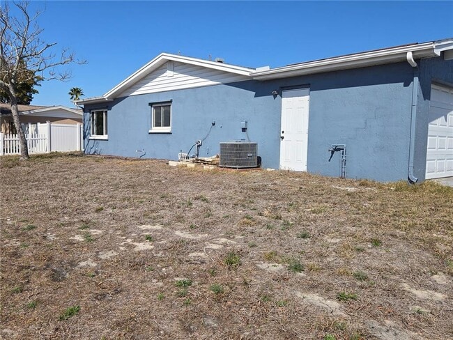 Building Photo - 9629 Morehead Ln