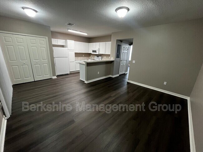 Building Photo - 4944 Cactus Needle Ln
