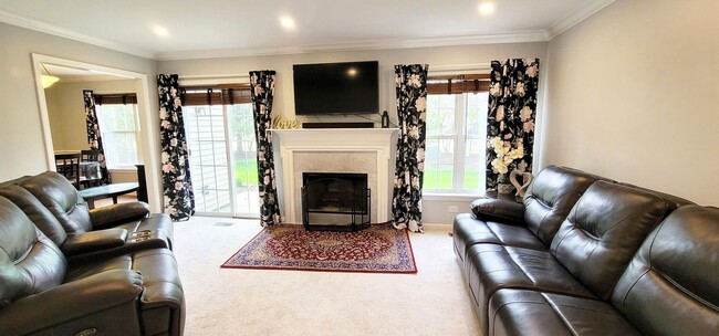 Building Photo - 10520 Wakefield Ln