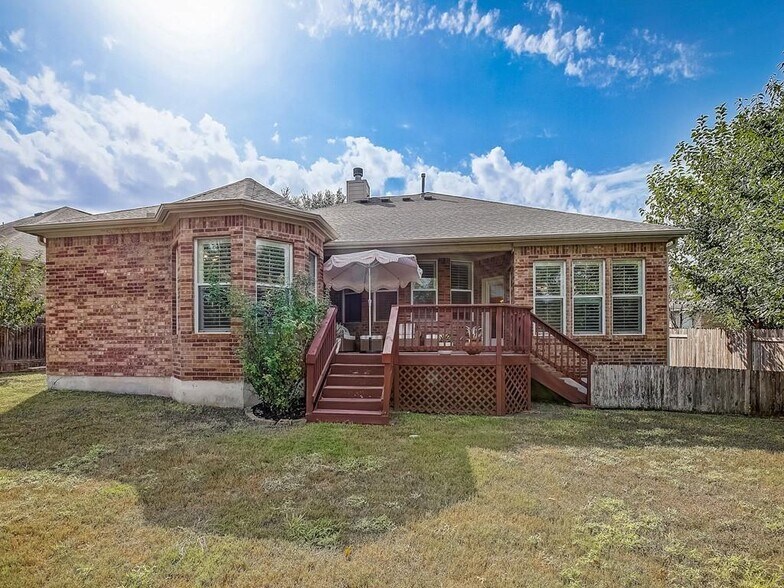Back yard - 2511 Powderham Ln