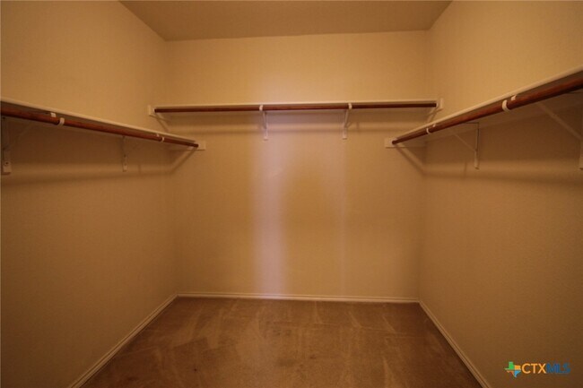 Building Photo - 341 Placid Meadow