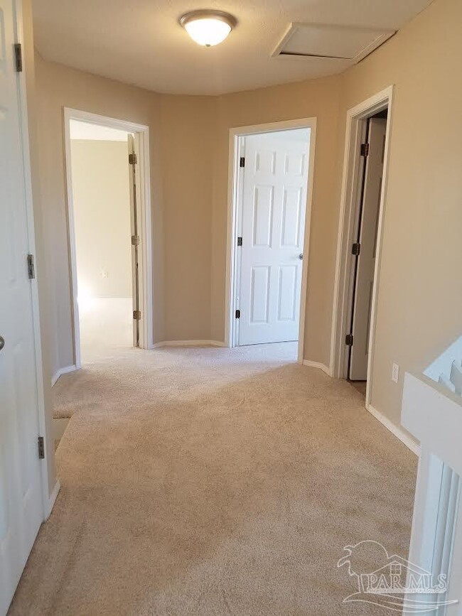 Building Photo - 109 Mirabelle Cir