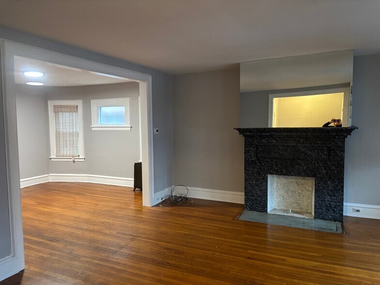 Building Photo - 783 Potomac Ave