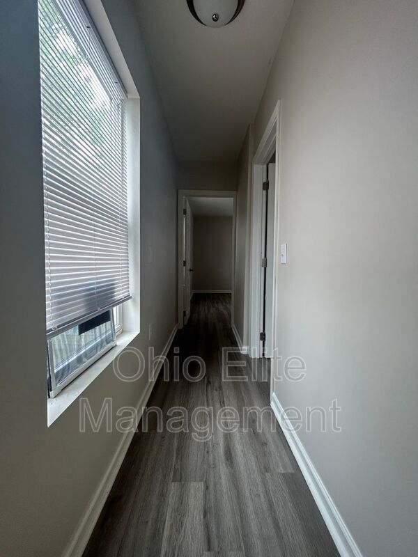 Building Photo - 123 Hayden Ave