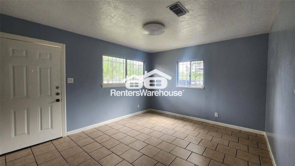 Building Photo - 6114 Hartwick Rd