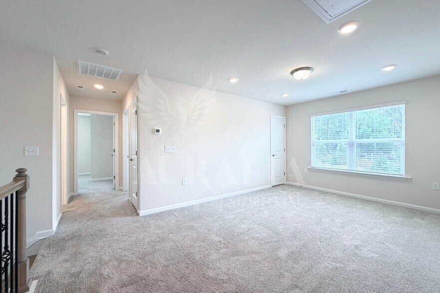 Building Photo - 5701 Agrinio Way