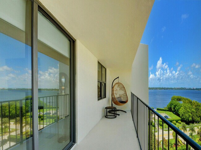 Building Photo - 3460 S Ocean Blvd