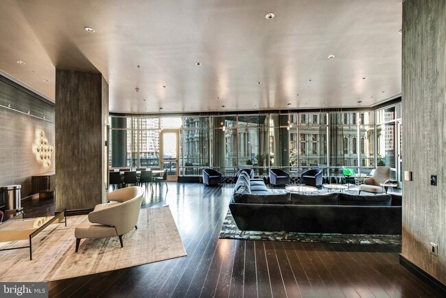 Building Photo - 1414 S Penn Square