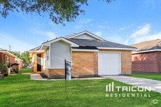 Building Photo - 3211 Kelling St