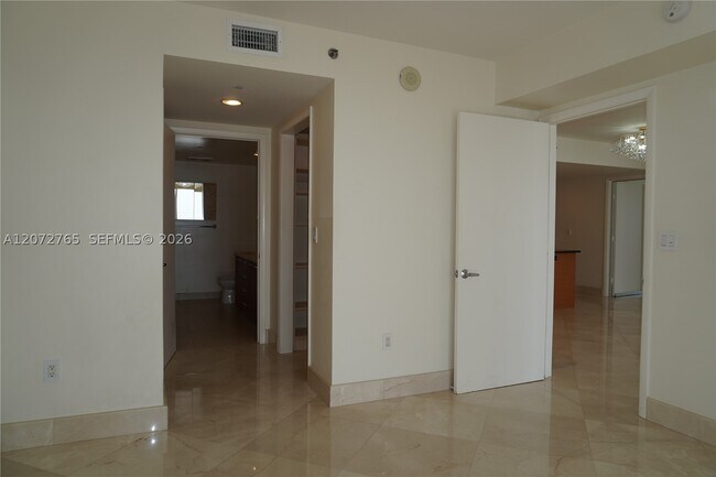 Building Photo - 50 Biscayne Blvd