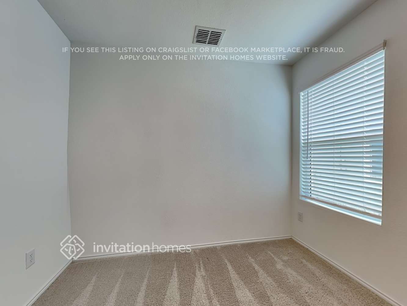 Building Photo - 324 Br Vlg Wy