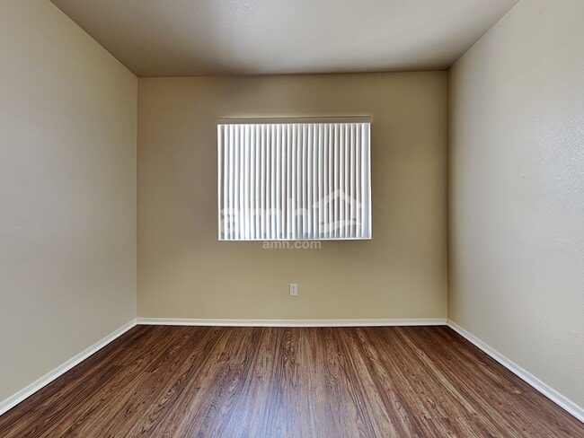 Building Photo - 8321 Canvas Ct