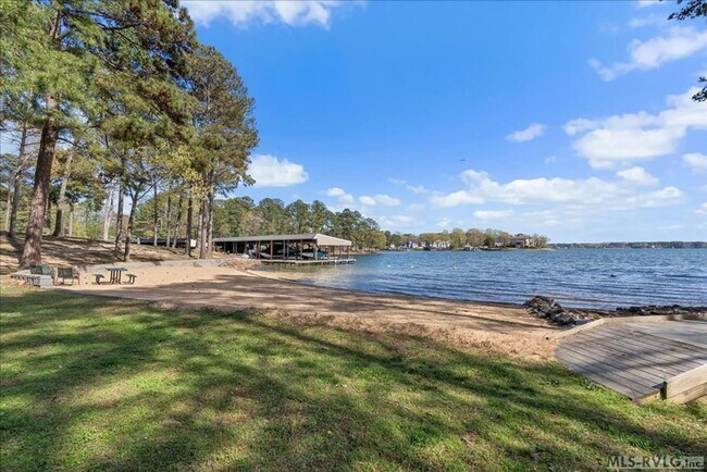 Building Photo - 164 Sandy Cove Dr