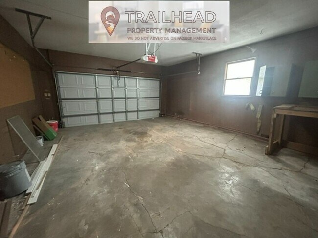 Building Photo - 16816 E 31st St S