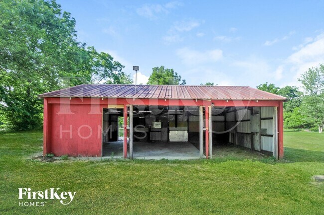 Building Photo - 5412 E Edgewood Ave