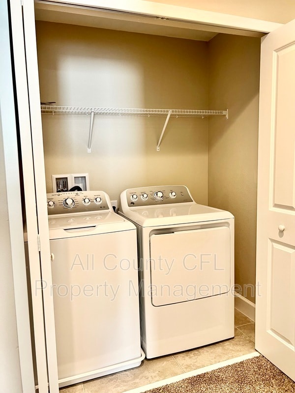 Building Photo - 1402 Captiva Cv