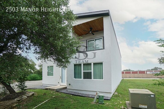 Building Photo - 2503 Mnr Hts Dr