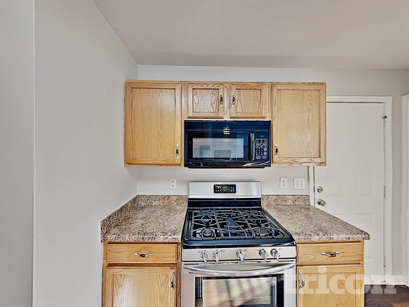 Building Photo - 2083 Prescott Way