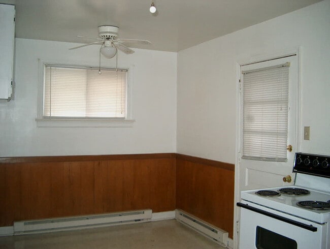 Building Photo - 9709 Royerton Dr