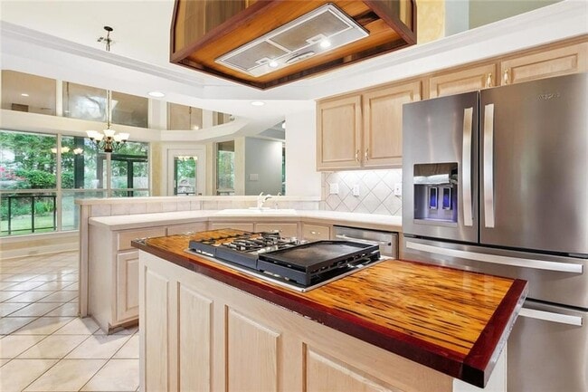 Building Photo - 1306 Woodmere Dr