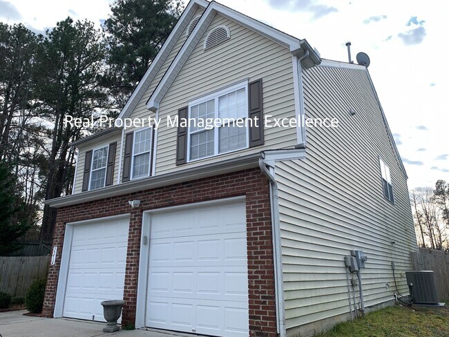 Building Photo - Amazingly Spacious Residence, Available In...