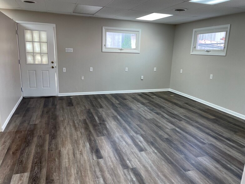 Building Photo - 4900 Kutztown Rd