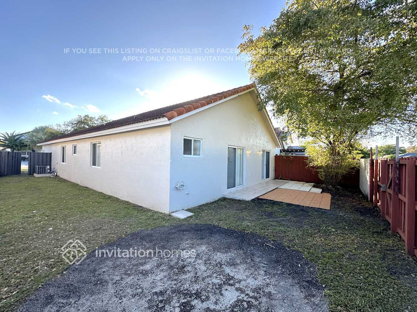 Building Photo - 14993 SW 59th St