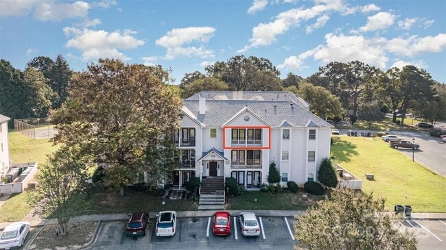 Building Photo - 6165 Meadow Rose Ln