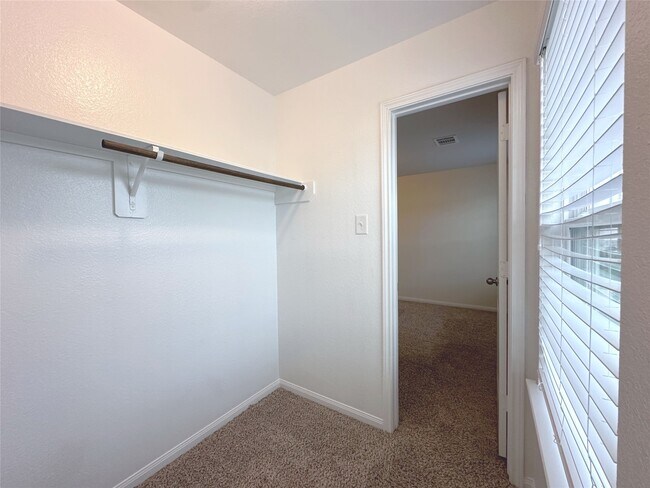 Building Photo - 5211 Daintree River Ct