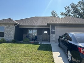 Building Photo - 5524 Sweetgum Cir