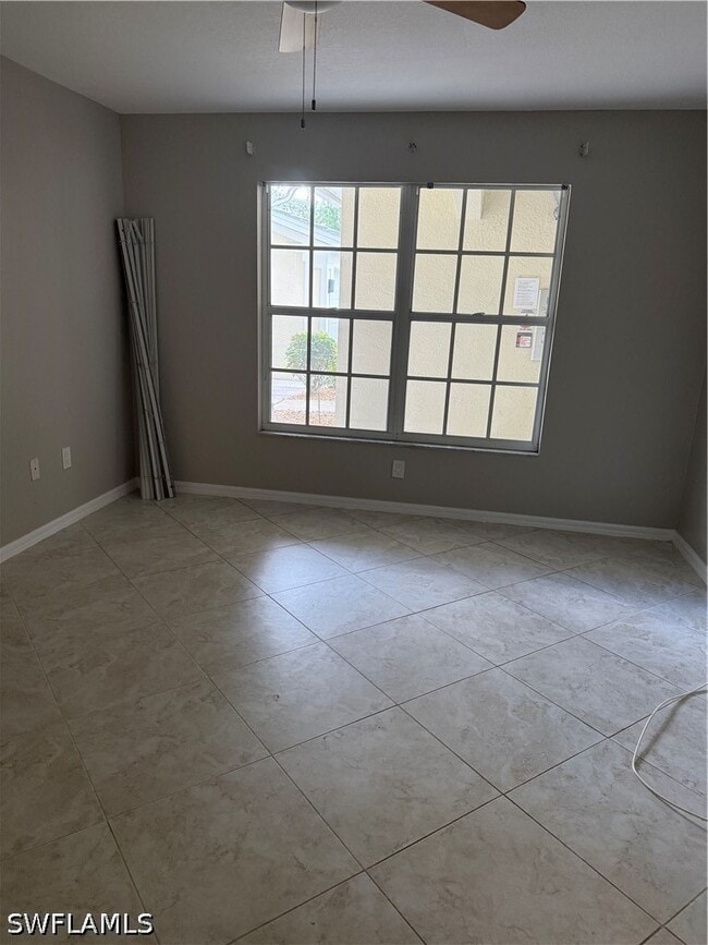 Building Photo - 15415 Cedarwood Ln