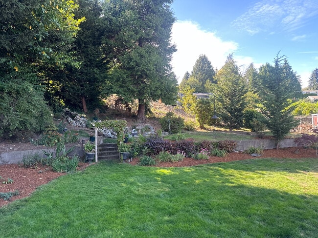 Building Photo - 5816 Reid Dr NW