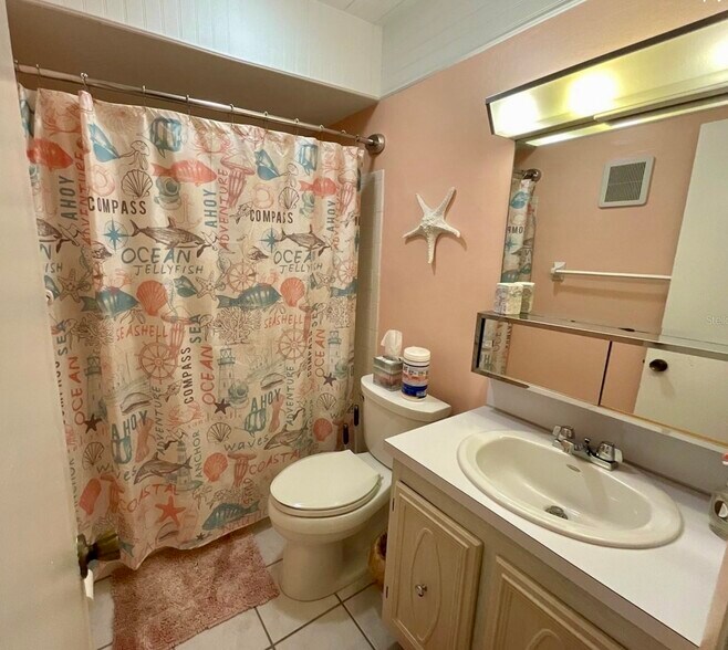 Building Photo - 10036 63rd Ave N