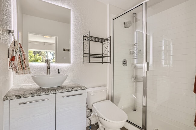 Primary Bathroom with Shower - 5563 W 10th Ave