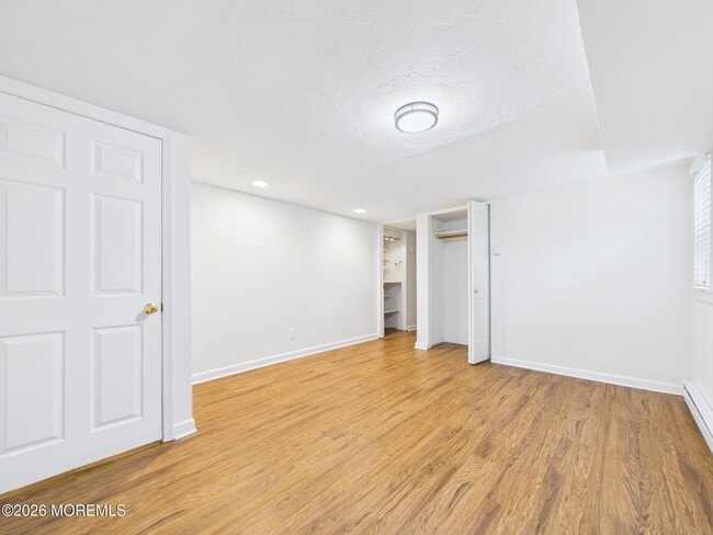 Building Photo - 15 Wigwam Path