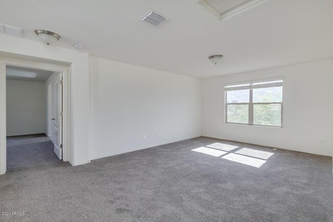 Building Photo - 3411 W Hayduk Rd