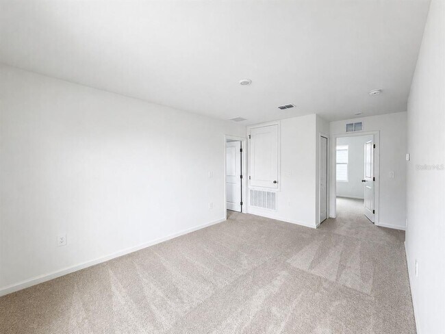 Building Photo - 6213 Botticella Blvd