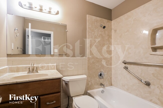 Building Photo - 1785 Trotterway Dr