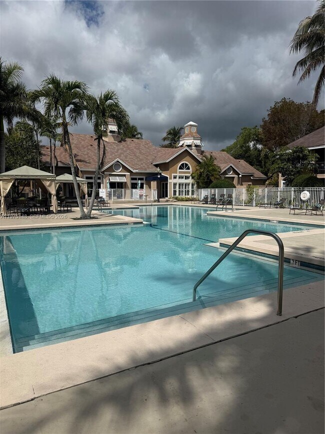 Building Photo - 15680 SW 106th Ln