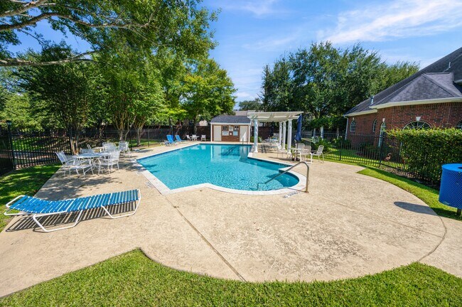 Building Photo - 3202 Enclave Trail