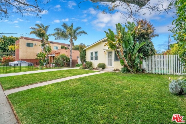 Building Photo - 1542 Harvard St