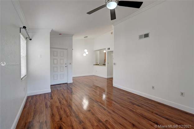 Building Photo - 2850 N Oakland Forest Dr