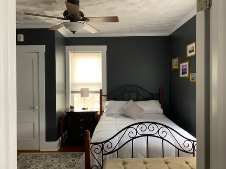 Building Photo - 23 Bedlow Ave