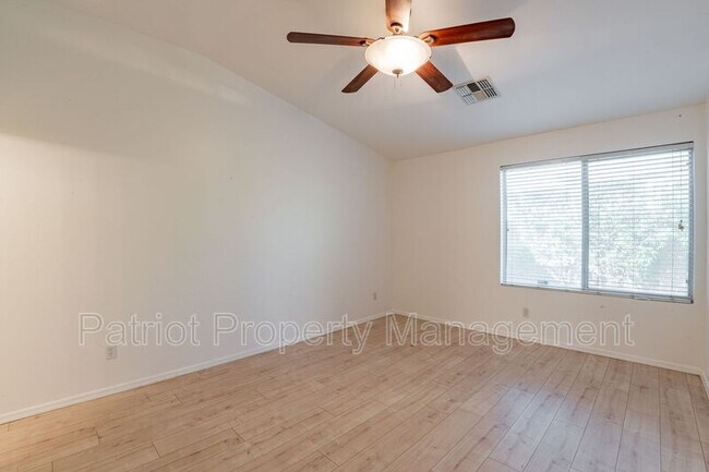 Building Photo - 16728 S 22nd St