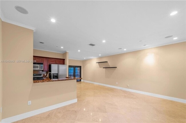 Building Photo - 2829 Coconut Ave