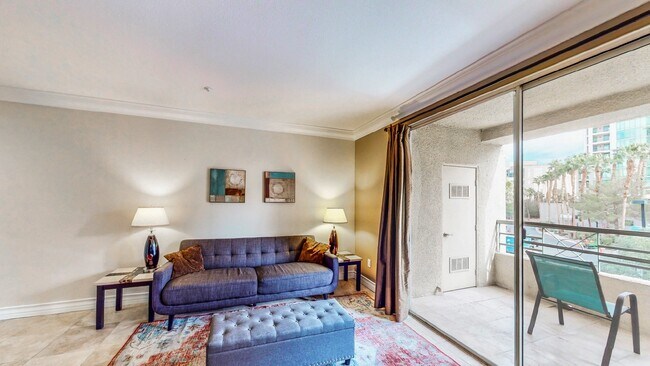 Building Photo - "Chic Las Vegas Condo Oasis: 1-Bedroom Gem with Granite Touch - 530 Sq Ft of Style!"