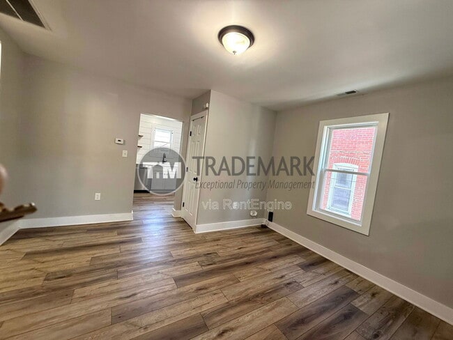 Building Photo - 42 N State St