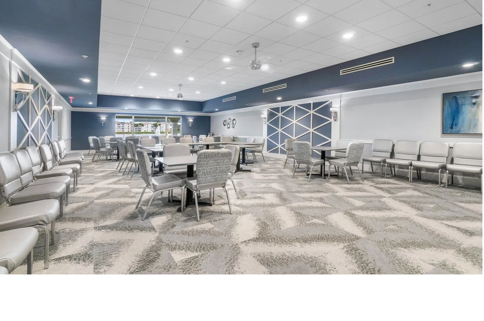 Building Photo - 6539 Royal Manor Cir