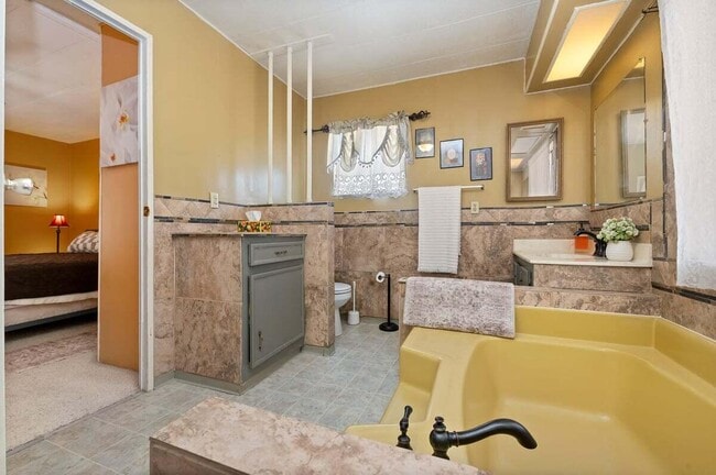 Building Photo - 73229 Adobe Springs Dr